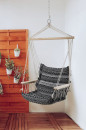 arrangement_of_a_hanging_garden_armchair_in_room_6339.product_gallery.jpg