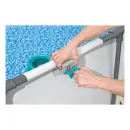 zestaw-czyszczacy-do-basenu-bestway-4-.webp