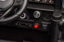 Auto-Na-Akumulator-Toyota-FJ-Black-Forest-4x4-15762_1.jpg