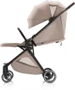 britax-romer-tira-lekki-wozek-spacerowy-dzieciecy-do-miasta-bezowy-teak-4-.webp