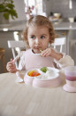 f_pol_pm_babybjorn-zestaw-obiadowy-dinnerware-8-szt-powder-pink-31964_2.jpg